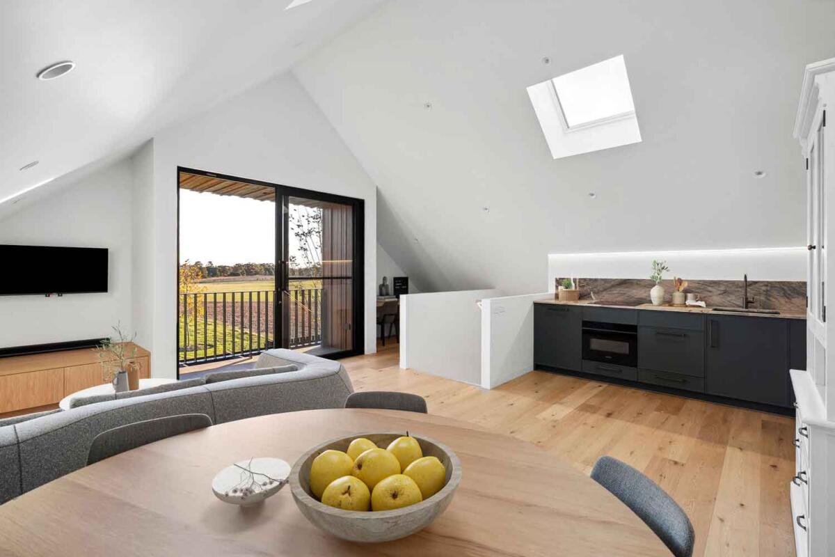 The Loft at Dallah Chapel - Architectural accommodation space near Ballarat